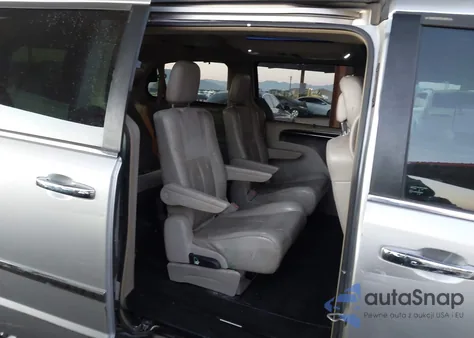 2012 Chrysler Town & Country Limited z USA, uszkodzony, nr VIN 2C4RC1GG8CR200335